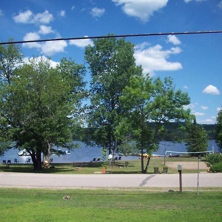 Lakewoods Cottage Oxtongue Lake Exterior foto