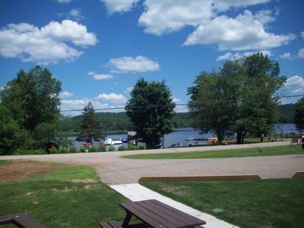 Lakewoods Cottage Oxtongue Lake Zimmer foto