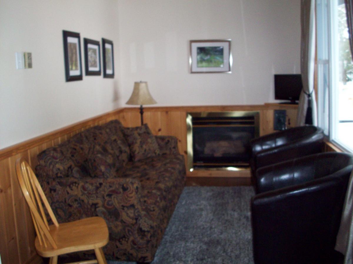 Lakewoods Cottage Oxtongue Lake Exterior foto